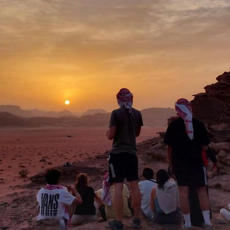 Caravan Station Camp Hotel Wadi Rum Exterior photo